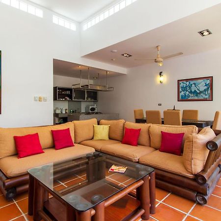 Kamala Hills Serviced Apartments Szoba fotó